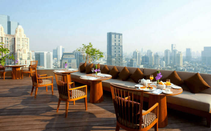 Anantara Hotel Bangkok 