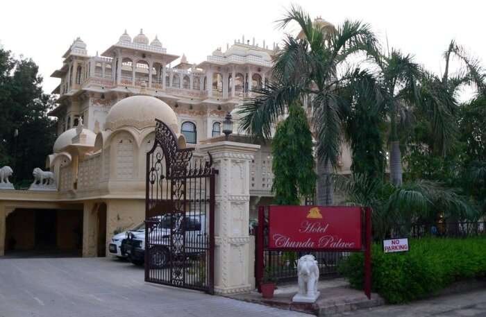Chunda Palace Entrance view