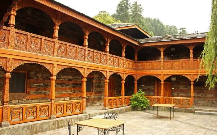 Hotel Castle Naggar in Kullu 