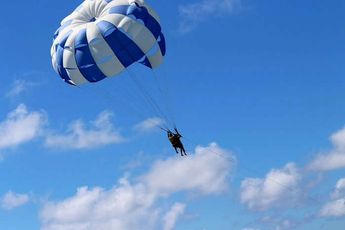 paragliding in mauritius