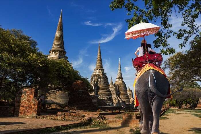 ayuttha temple thailand