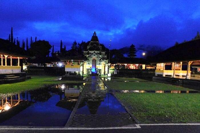temple gardens in Bali