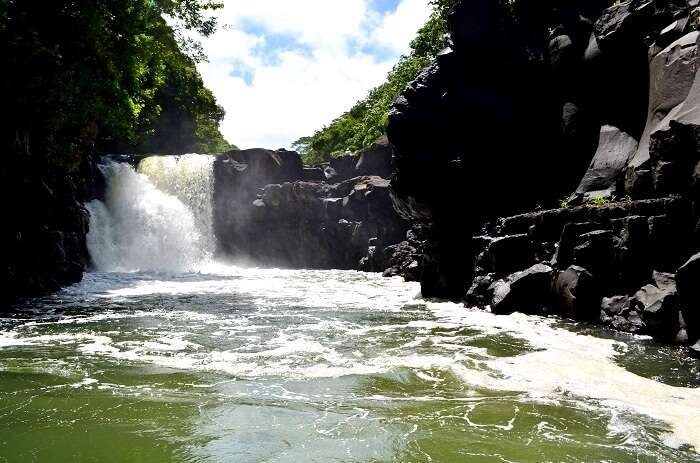 waterfalls near mauritius