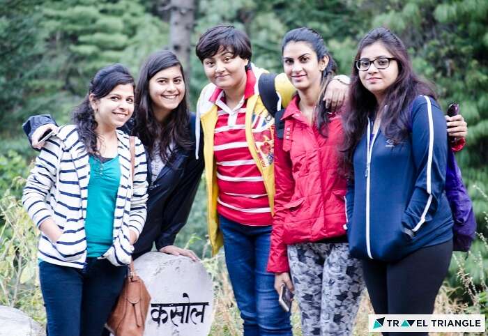 A group of girls on a girls only weekend trip from Delhi to Kasol