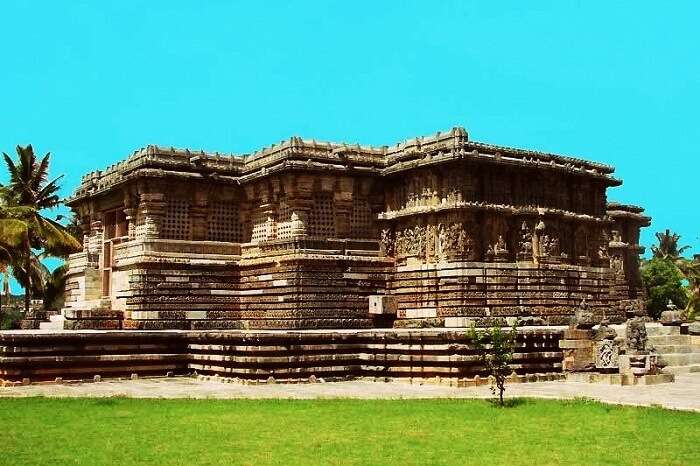 Temples in Halebidu