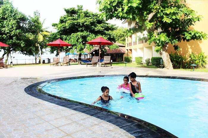 Kids playing in the swimming pool