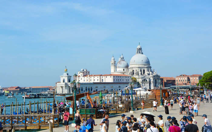 Tourist crowd in Venice