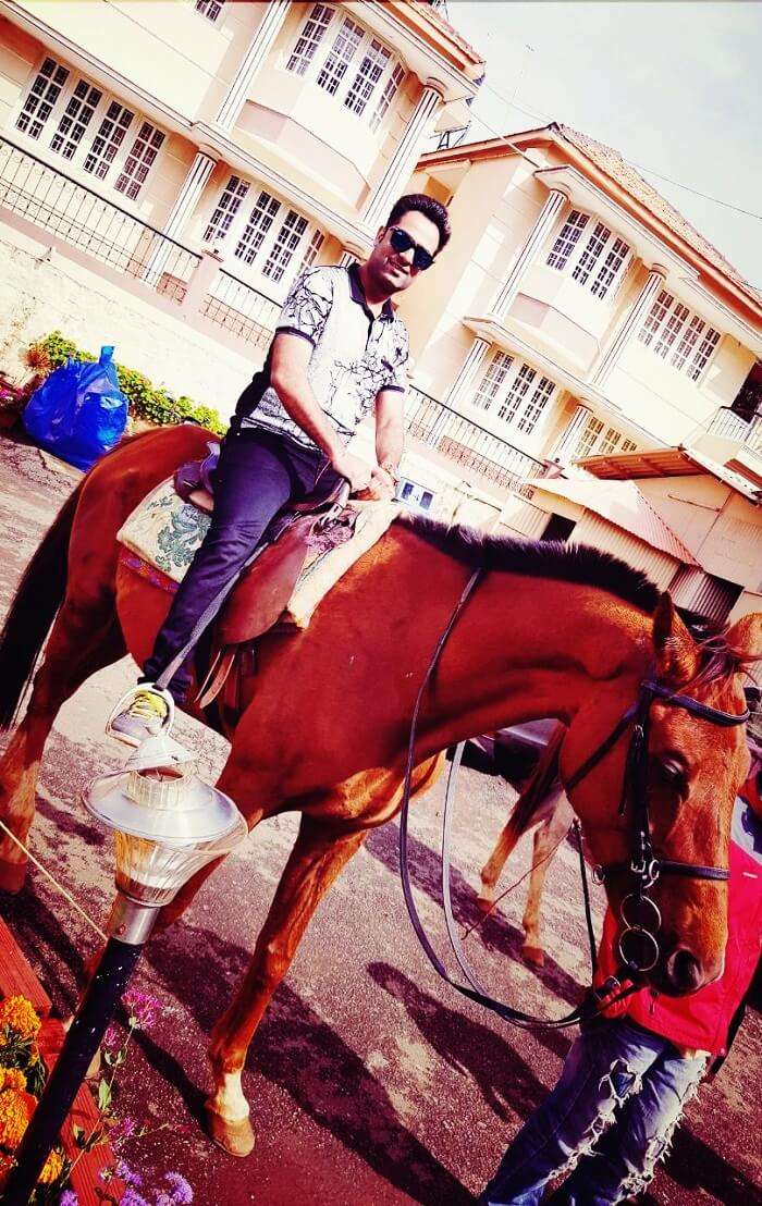 horse-riding in Ooty