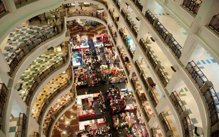 Walk around one of the local's favourite shopping mall in Kuala