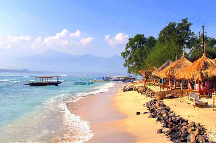 enjoy panoramic views of the ocean from Gili air island