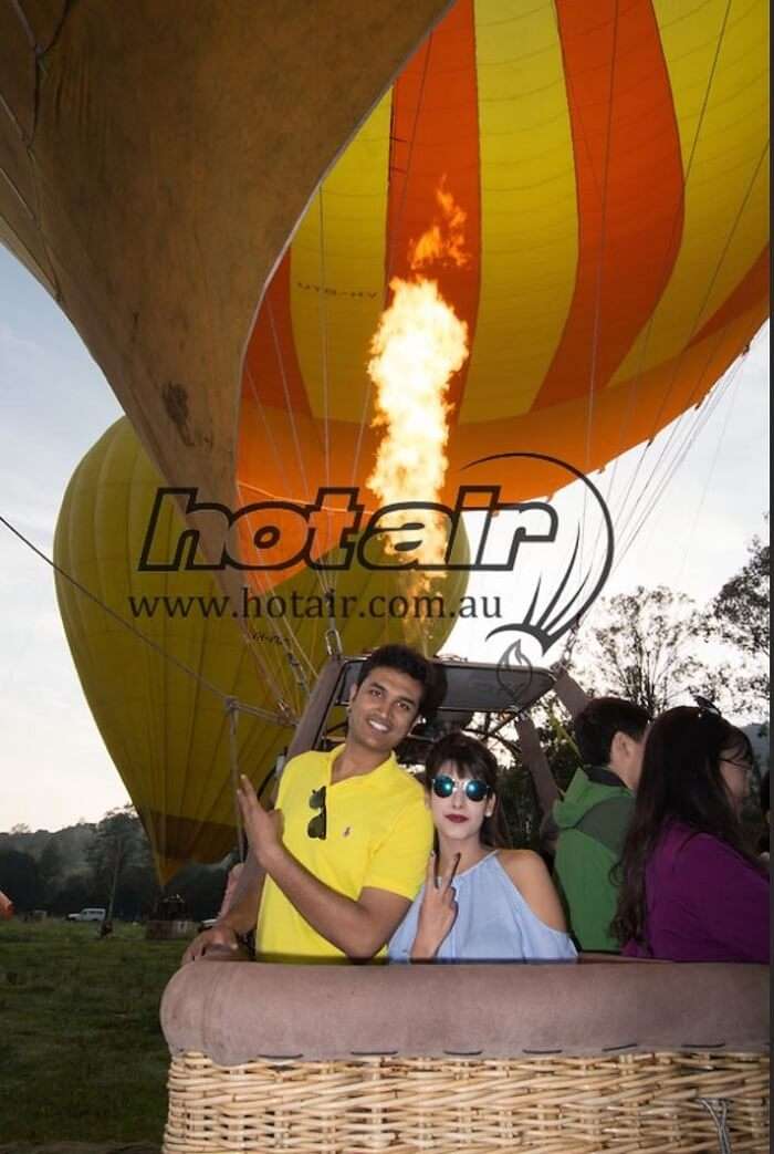 hot air balloon ride in godlcoast
