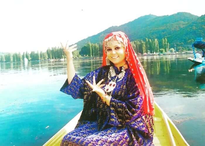 kashmir shikara ride