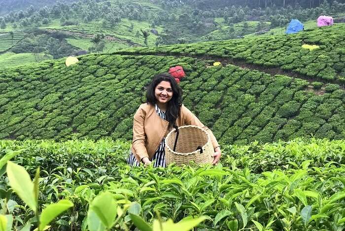 revan aarti kerala munnar selfie