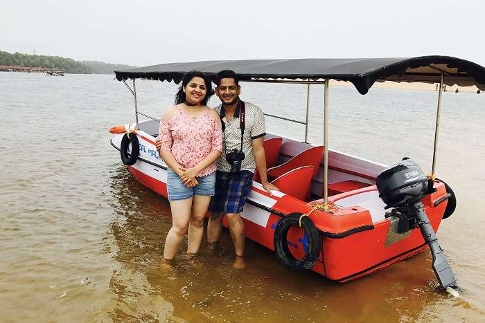 aarti revan kovalam backwater boating