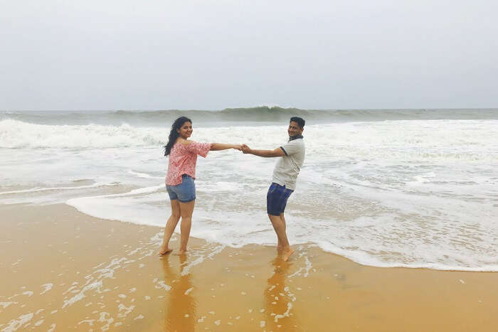 aarti and revan at beach in kovalam, kerala