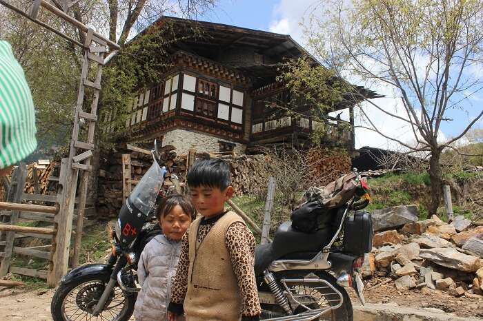 kids in bhutan