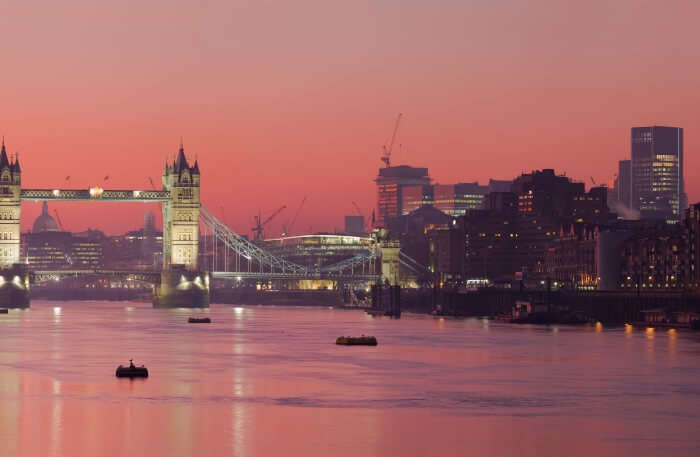 Thames, flows through England