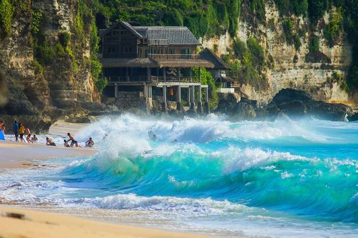 ride the waves at dreamland beach