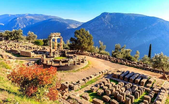 delphi ruins