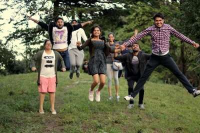 friends trip to binsar