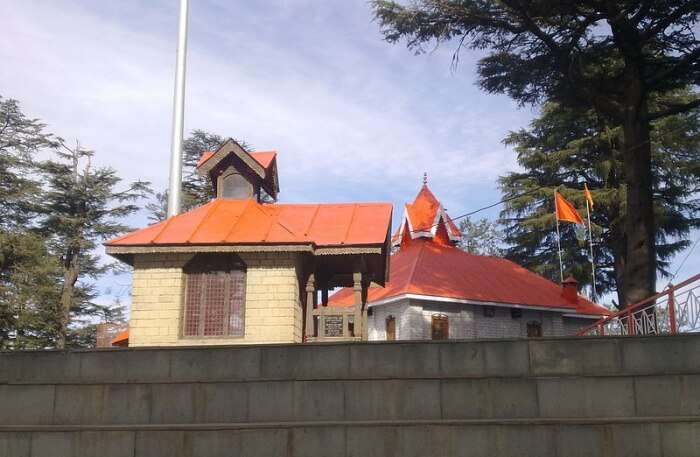 View Of Jakhu Temple