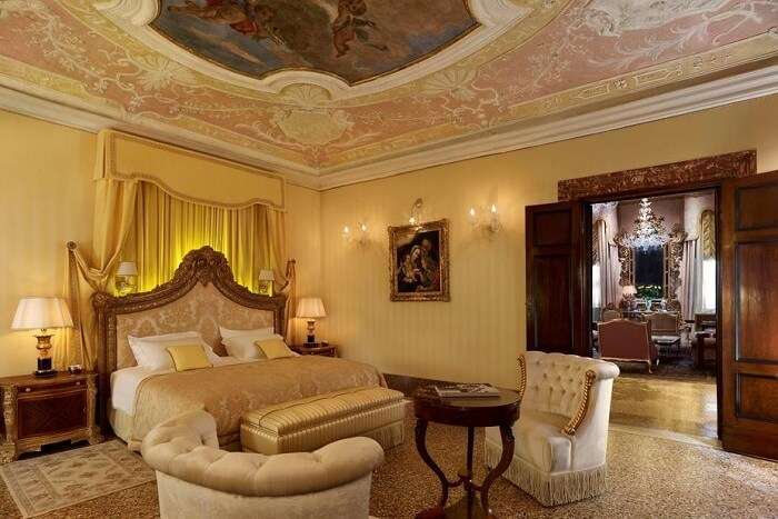 25 Venice Hotels For A Perfect Vacation!