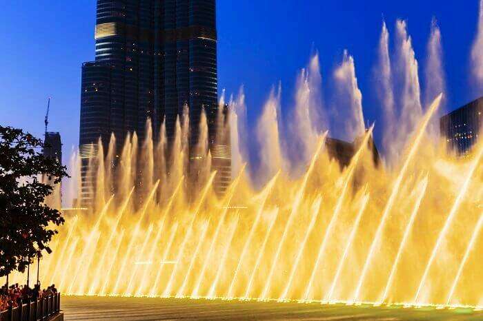 Dubai fountain shows