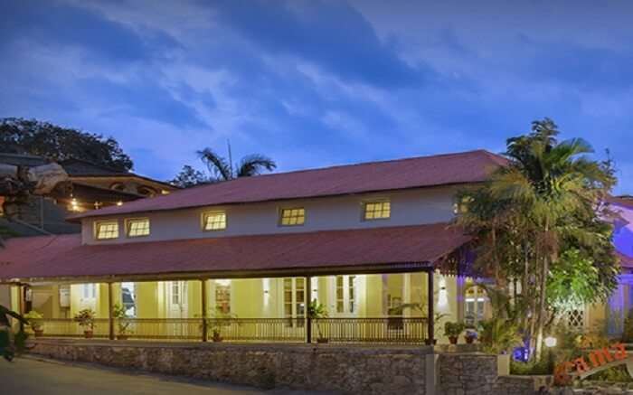 An exterior view of Cama Rajputana Club Resort in Mount Abu 