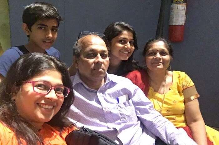 saurabhi singapore family trip: at the airport