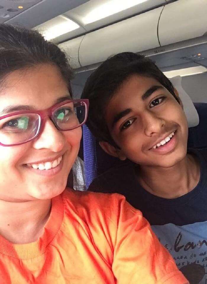saurabhi singapore family trip: in the flight