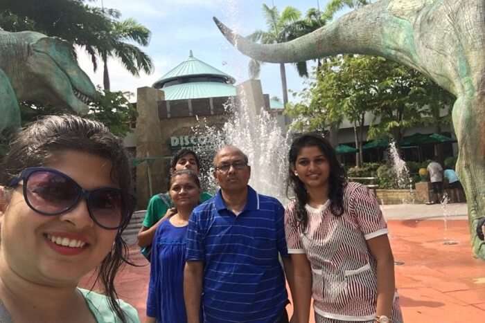 saurabhi singapore family trip: enjoying at universal studios