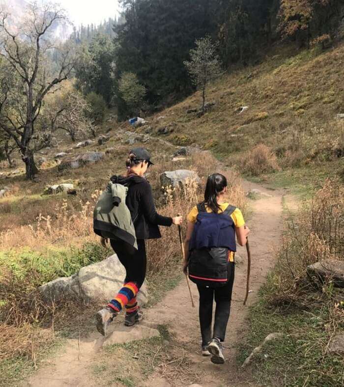 kheerganga trekking trips