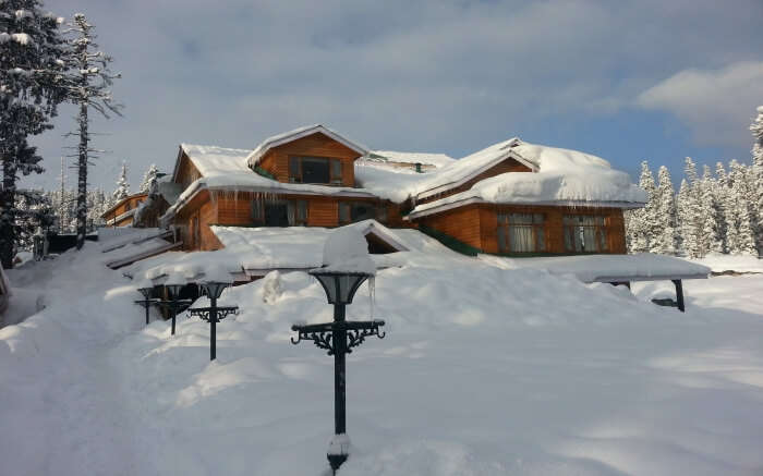 Snow in Kashmir