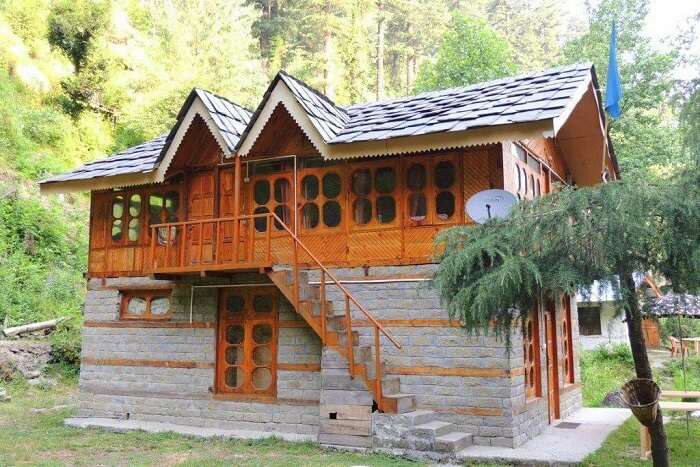 stay at Latoda Hut & Pine Wood Home