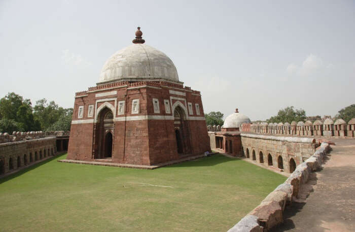 Tughlaqabad Fort View