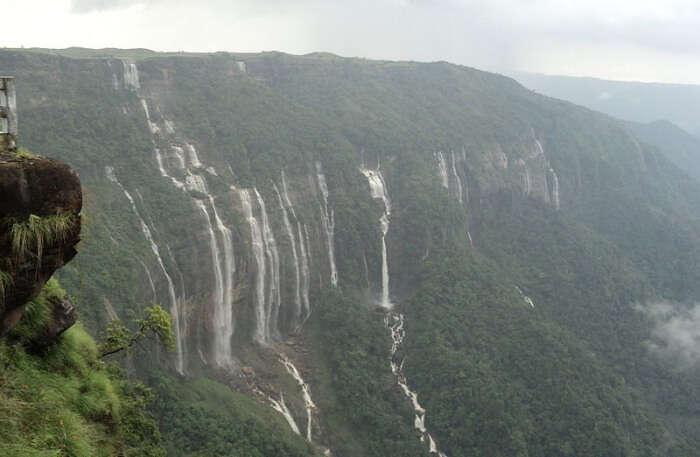 Seven Sisters Waterfall