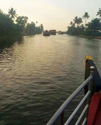 Alleppey backwaters on a houseboat