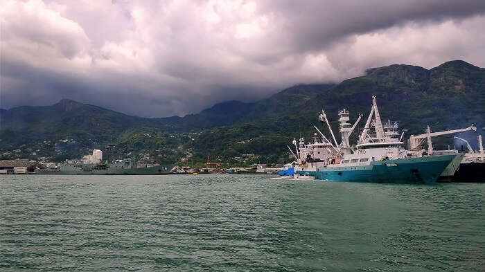 sandeep seychelles trip: boating