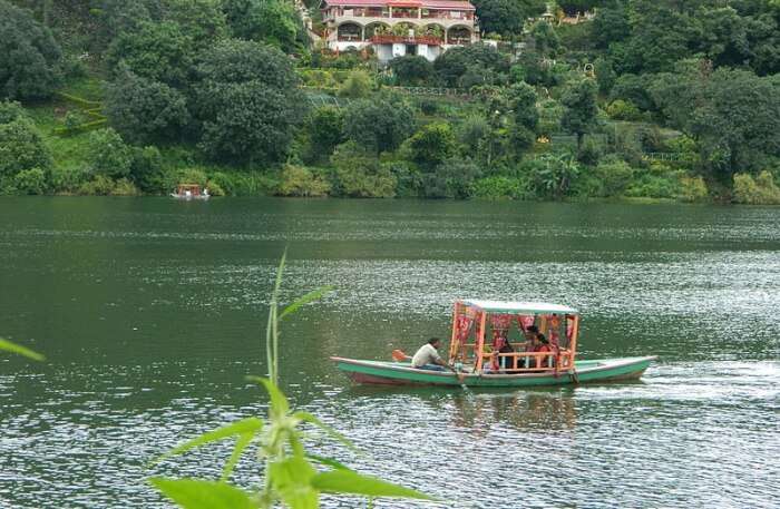 Naukuchiatal Lake View