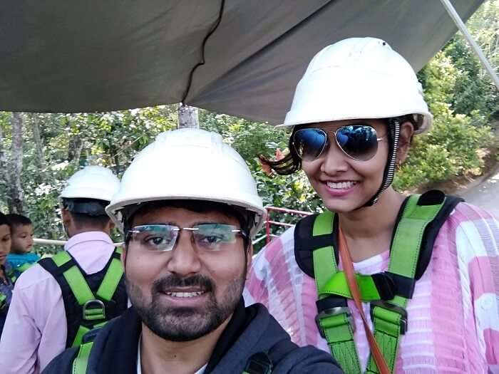 Couple traveling to Thekkady