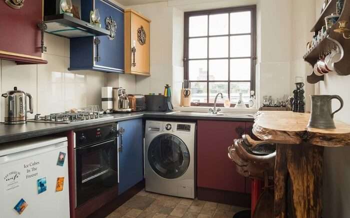 Canongate Harry Potter Apartment kitchen