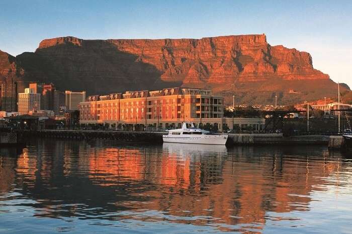 stay at cape town's Cape Grace