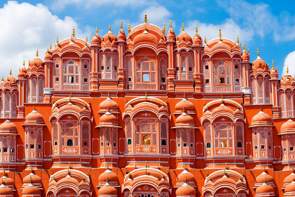 the gorgeous and red hawa mahal
