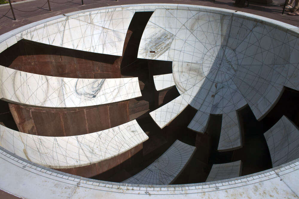 a bowl like structure in jantar mantar