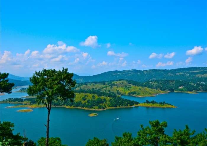 Lake in Shillong