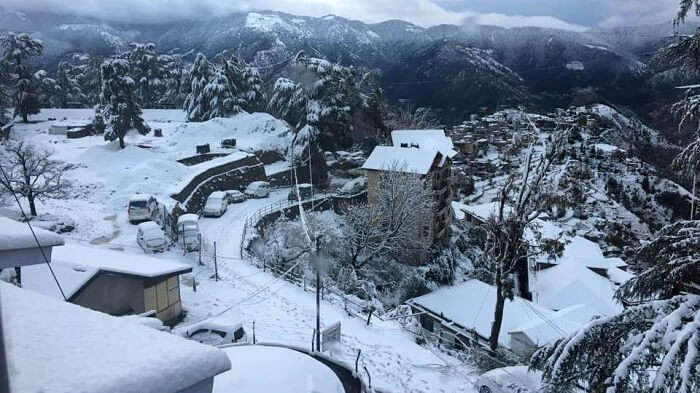 snowfall on mall road