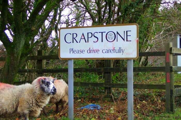 visit the town of crapstone