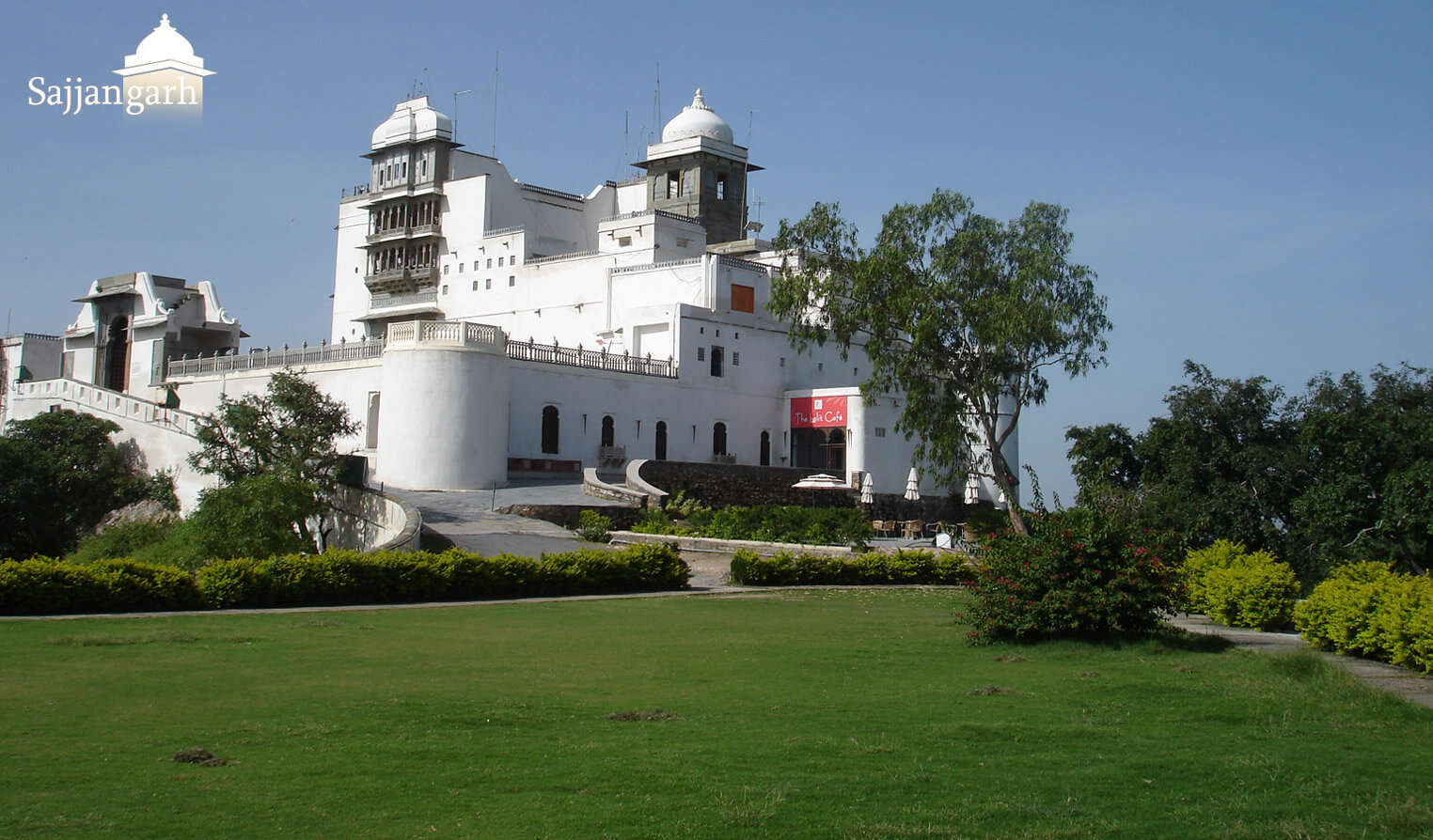 sajjangarh_monsoon_palace