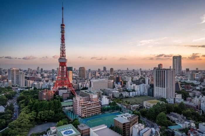 tokyo tower vs eiffel tower height