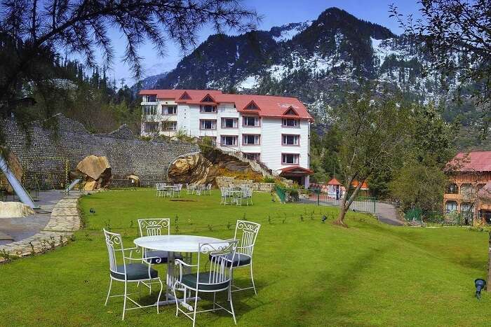 Apple Country Resort in manali